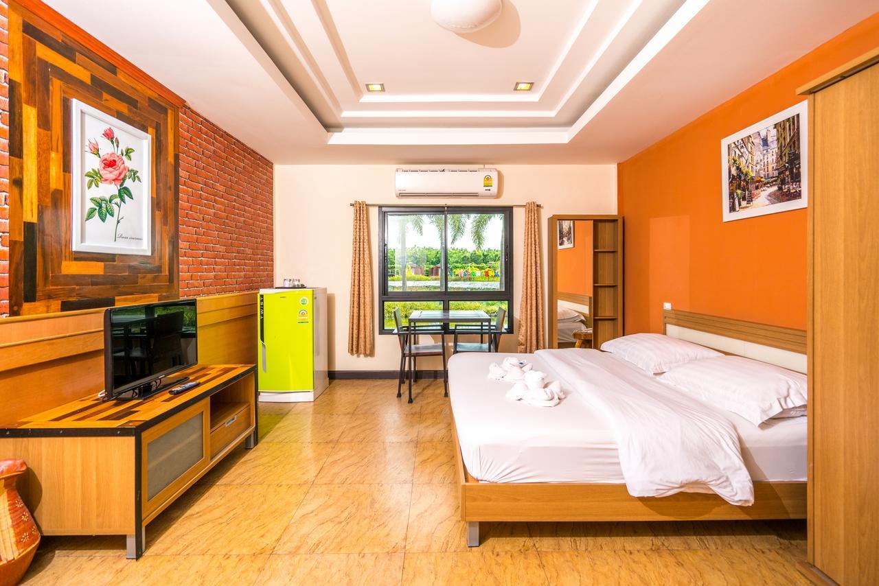 Prew Lom Chom Nam Resort Ban Phan Sadet Nok Exterior foto